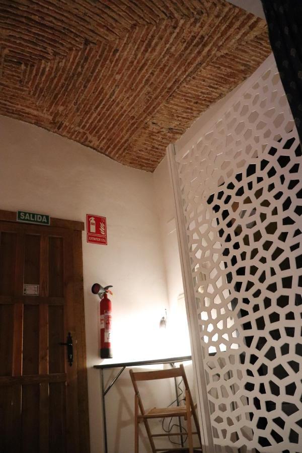 Apartamentos Las Buganvillas Caceres Exterior photo